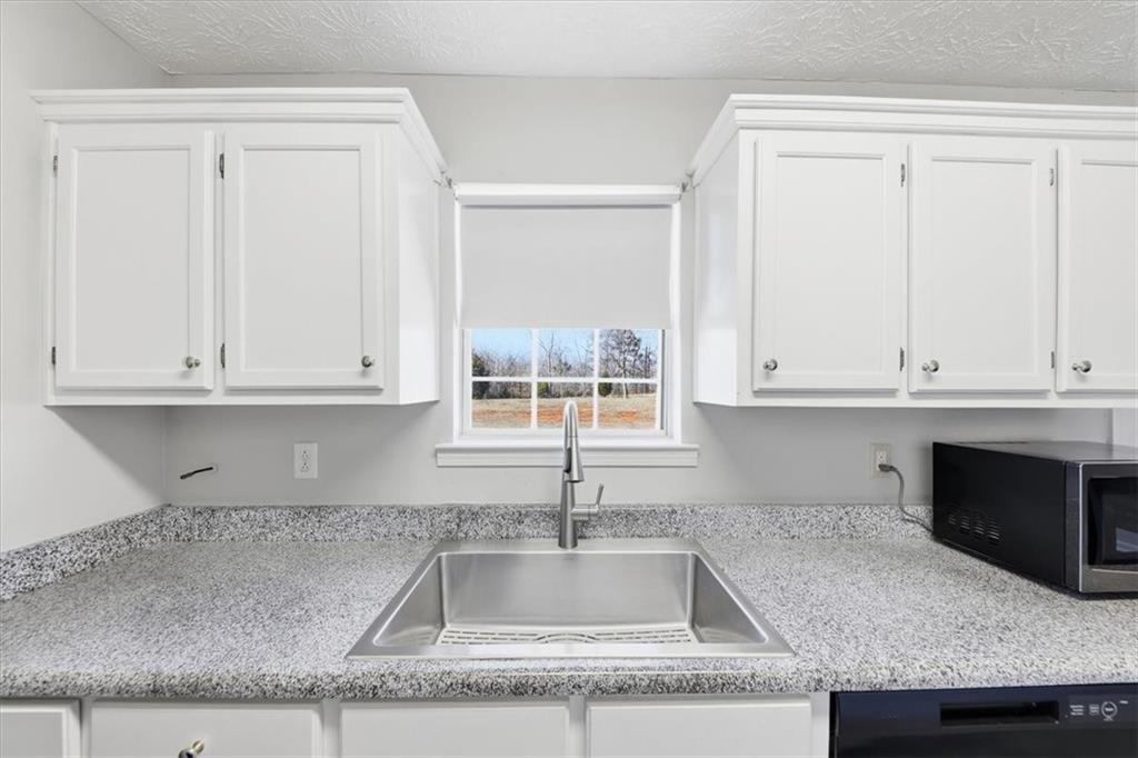 133 Carols Lane Locust Grove, GA 30248 - Photo 13 of 32