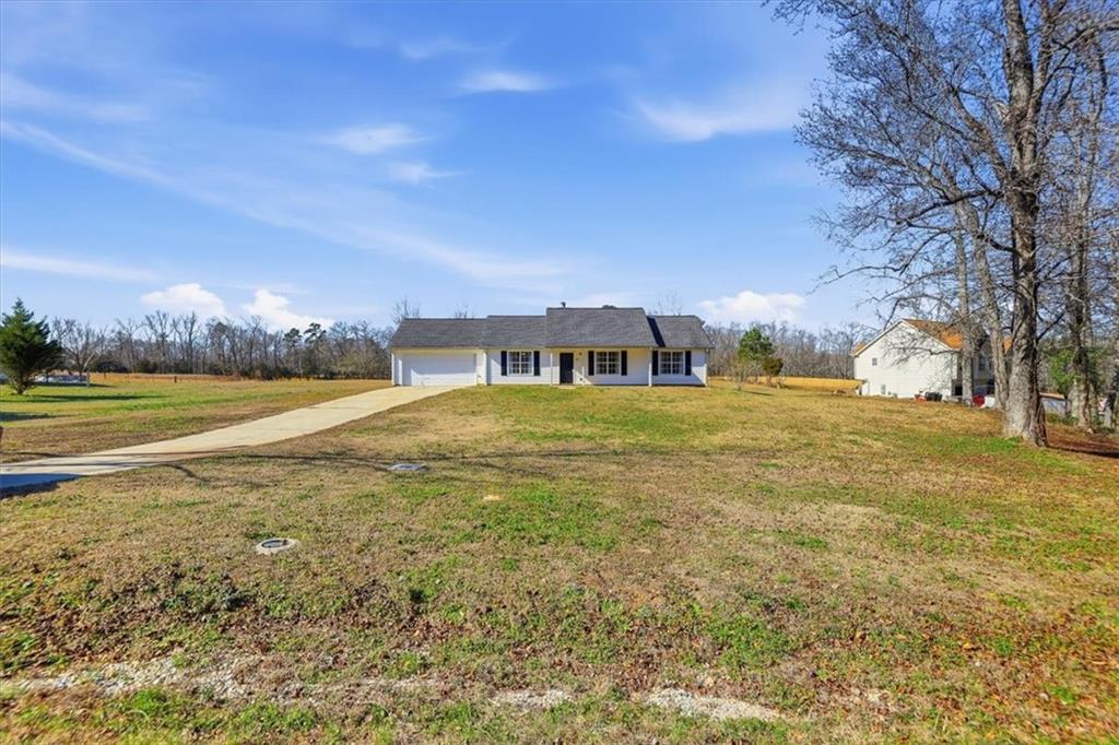 133 Carols Lane Locust Grove, GA 30248 - Photo 5 of 32