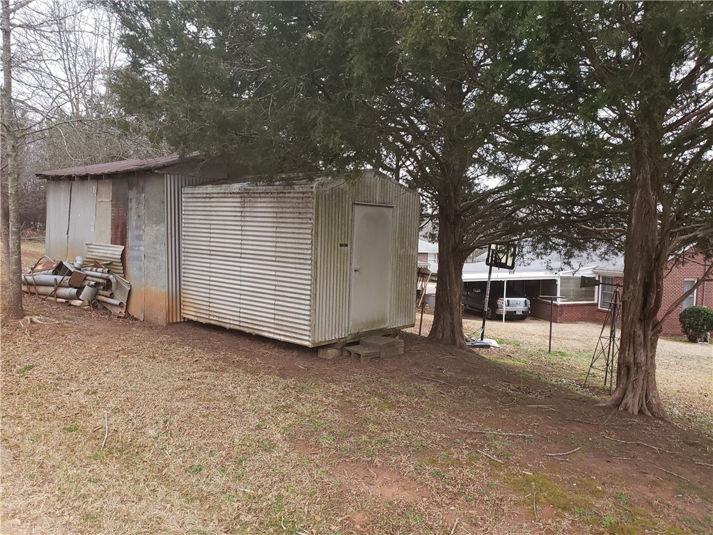 156 Tokeena Road Seneca, SC 29678 - Photo 37 of 40 Gallery Image 37