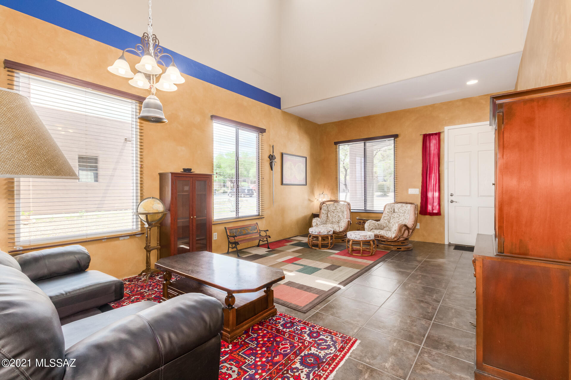 185 East Sycamore View Road Vail, AZ 85641 - Photo 5 of 41 Gallery Image 5