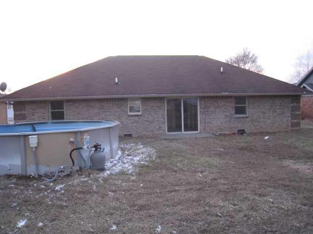 1487 R R J Boulevard Martinsville, IN 46151 - Photo 2 of 8 Gallery Image 2