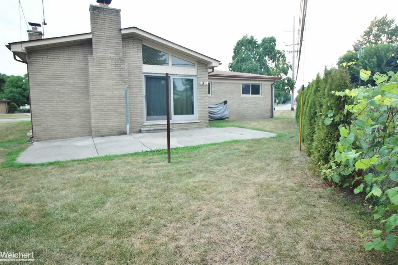 3809 Frazho Road Warren, MI 48091 - Photo 27 of 28