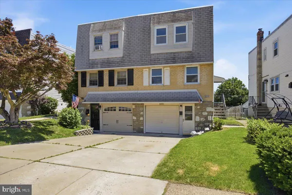 $415,000 | 9955 Bridle Road, Philadelphia, PA 19115