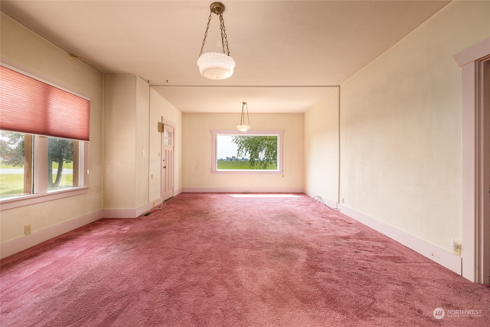 17601 Peterson Road Burlington, WA 98233 - Photo 5 of 36 a view of a room with window