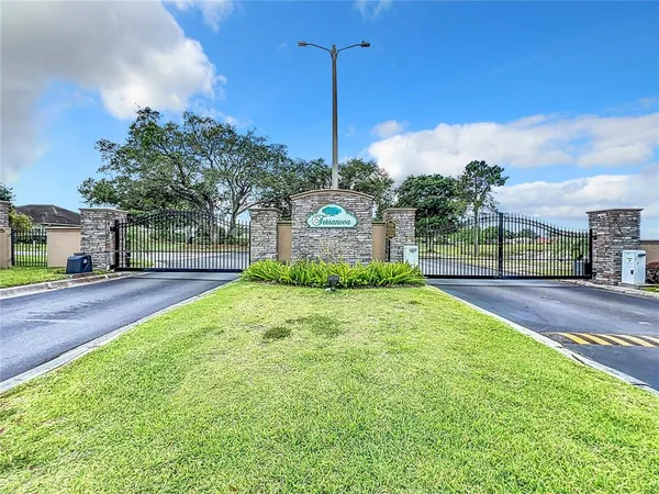 $469,900 | 205 Terranova Boulevard, Winter Haven, FL 33884