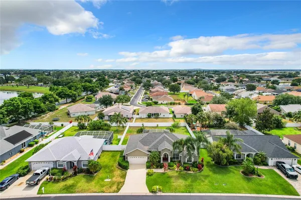 $477,000 | 205 Terranova Boulevard, Winter Haven, FL 33884