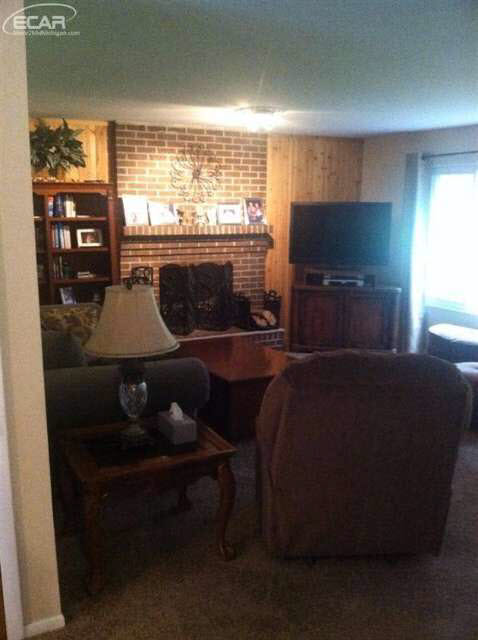 9218 Baldwin Road Gaines, MI 48436 - Photo 18 of 24 20438833-17.JPG
