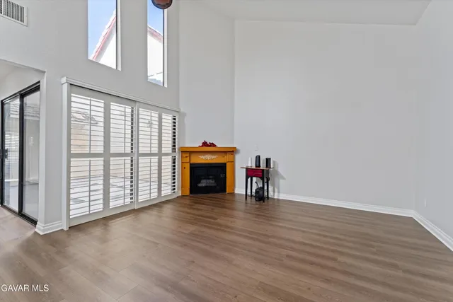 $334,900 | 43334 32nd Street West, Unit 34, Lancaster, CA 93536