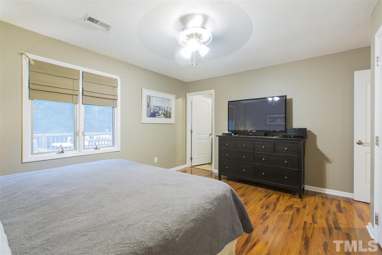 3036 Ethan Lane Raleigh, NC 27613 - Photo 13 of 25