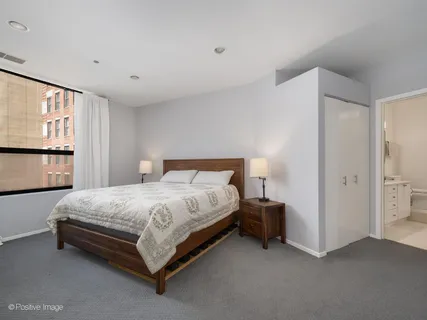 $439,900 | 910 South Michigan Avenue, Unit 611, Chicago, IL 60605