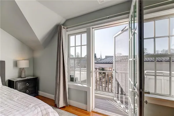 $5,000 | 4 Barney Street, Newport, RI 02840