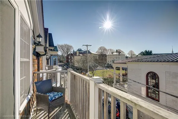 $5,000 | 4 Barney Street, Newport, RI 02840