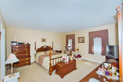 294 Farmview Road Nazareth, PA 18064 - Photo 11 of 18 Gallery Image 11