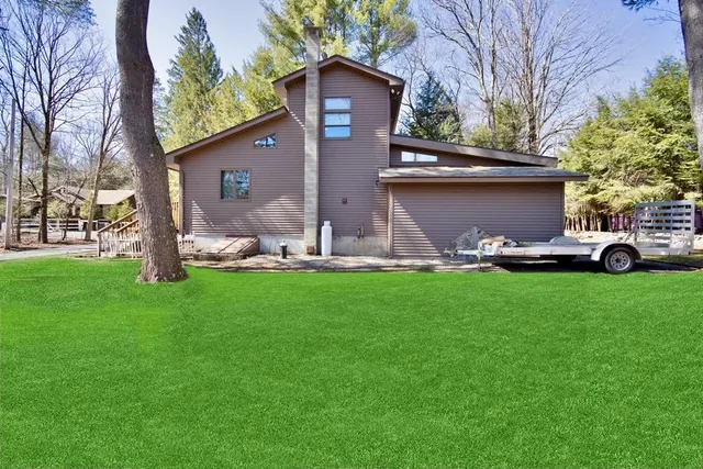 $350,000 | 19 West Mitchell, Smallwood, NY 12778