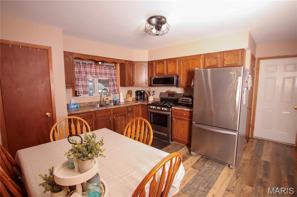 708 Dorson Circle Sullivan, MO 63080 - Photo 4 of 13