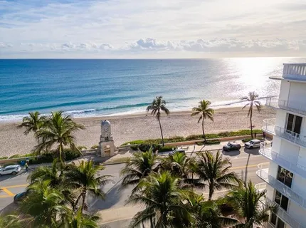 $369,000 | 580 South Sapodilla Avenue, Unit 304, West Palm Beach, FL 33401