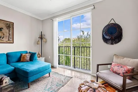 $369,000 | 580 South Sapodilla Avenue, Unit 304, West Palm Beach, FL 33401