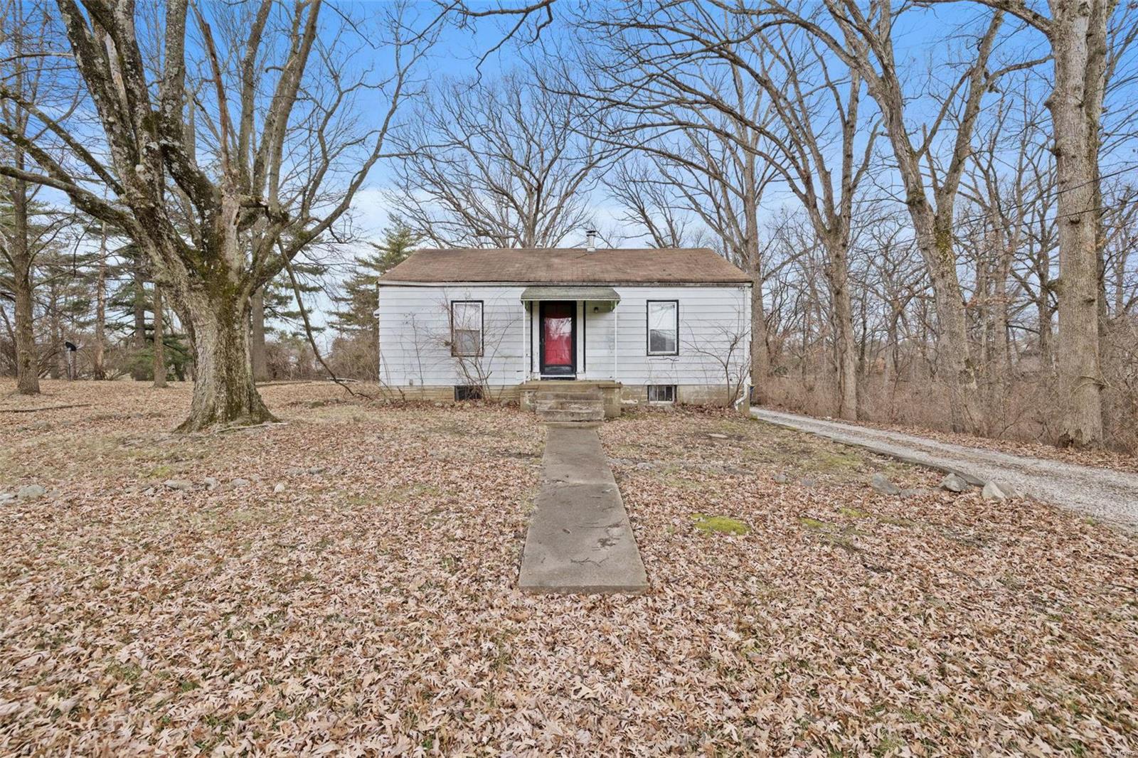 300 Susan Road St. Louis, MO 63129 - Photo 5 of 25