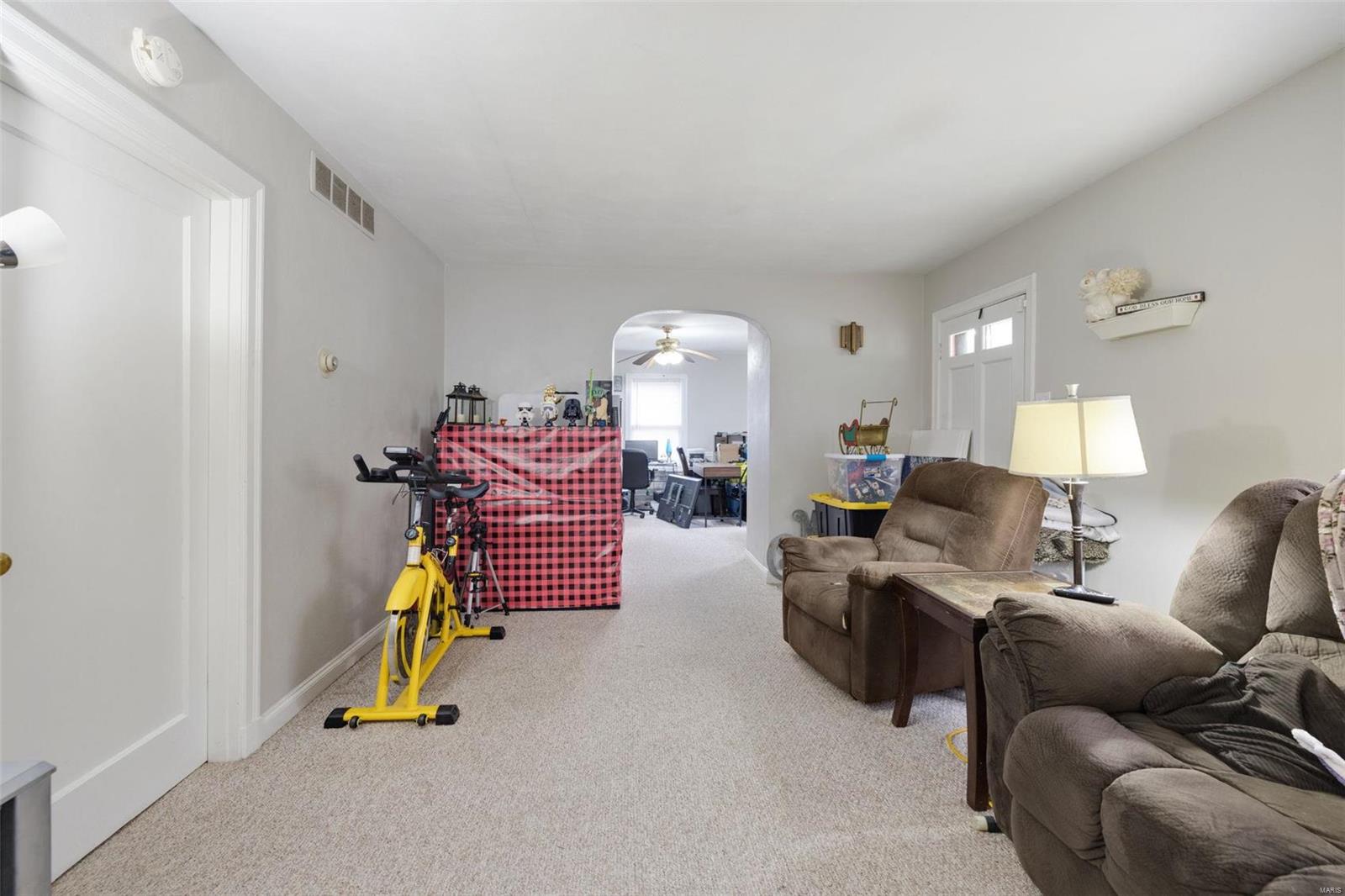 300 Susan Road St. Louis, MO 63129 - Photo 9 of 25