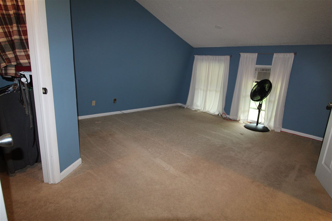 1324 West Lake Road Clio, MI 48420 - Photo 9 of 33 50022366-8.JPG