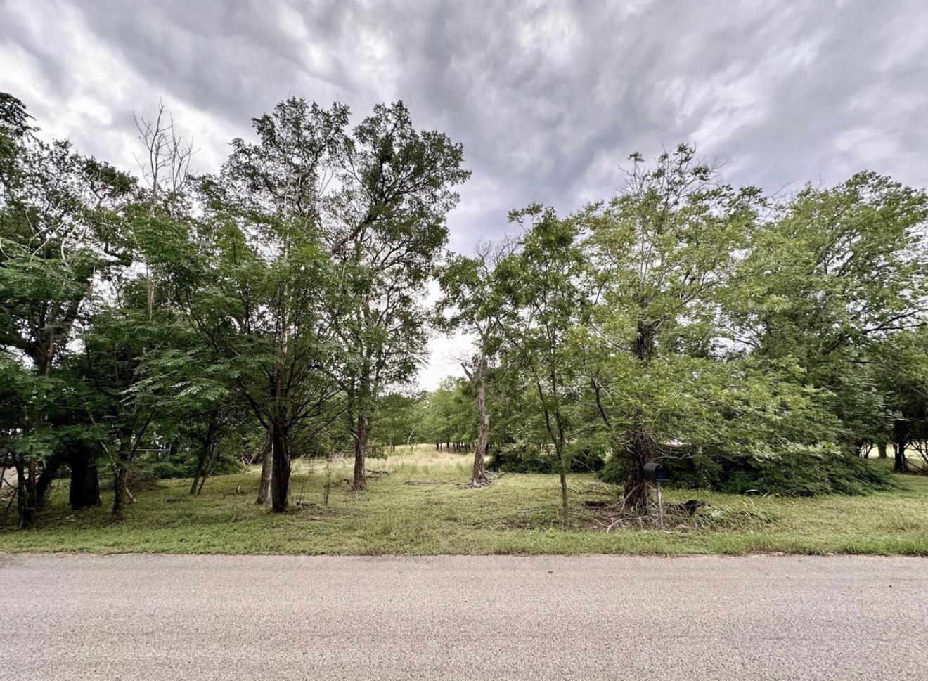 911 Penion Drive Austin, TX 78748 - Photo 1 of 4