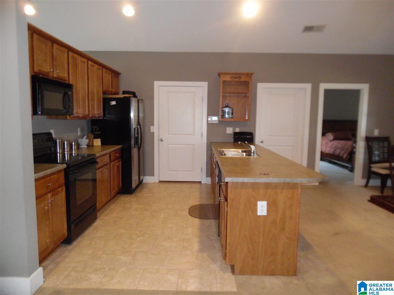 100 Chesser Court Chelsea, AL 35043 - Photo 3 of 13
