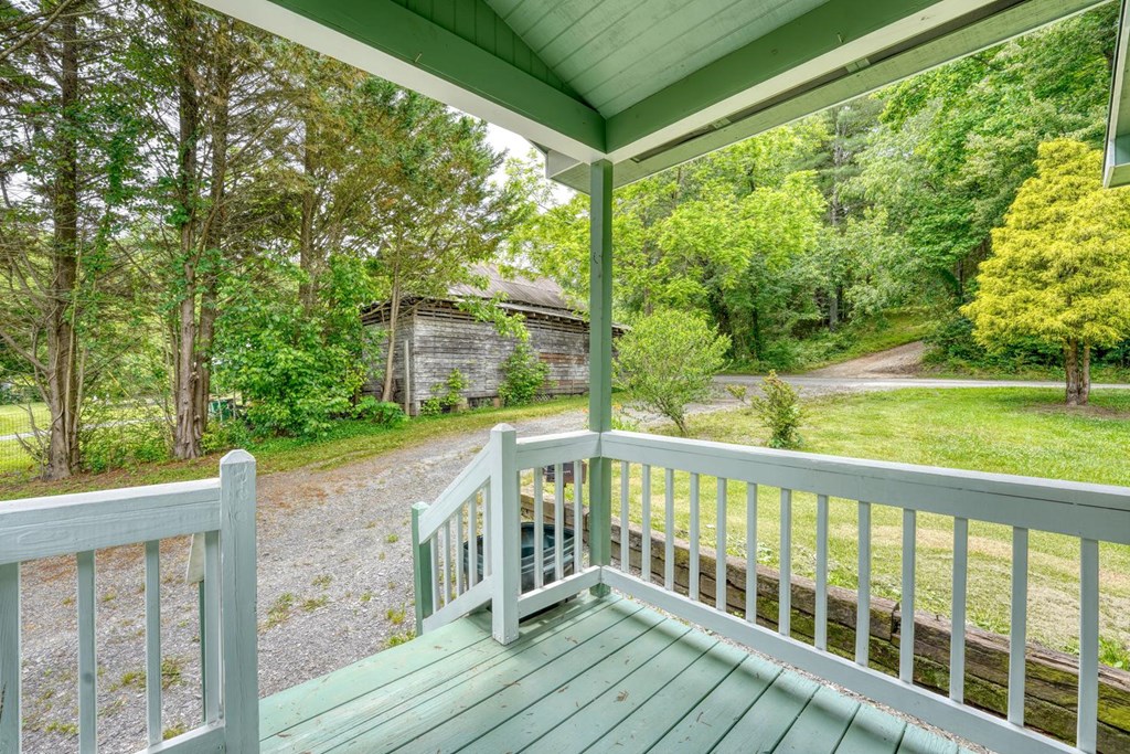 233 Messer Road Warne, NC 28909 - Photo 26 of 47