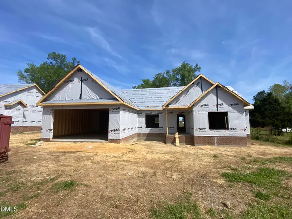 $305,000 | 507 North Hillandale Drive, Fremont, NC 27830