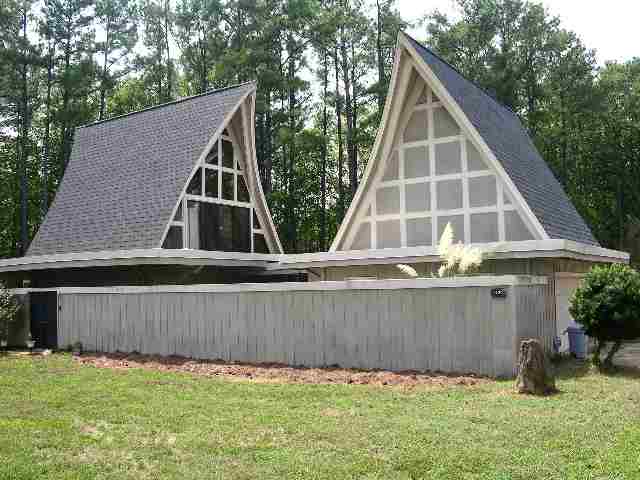 120 Sunset Point Road Anderson, SC 29626 - Photo 1 of 9