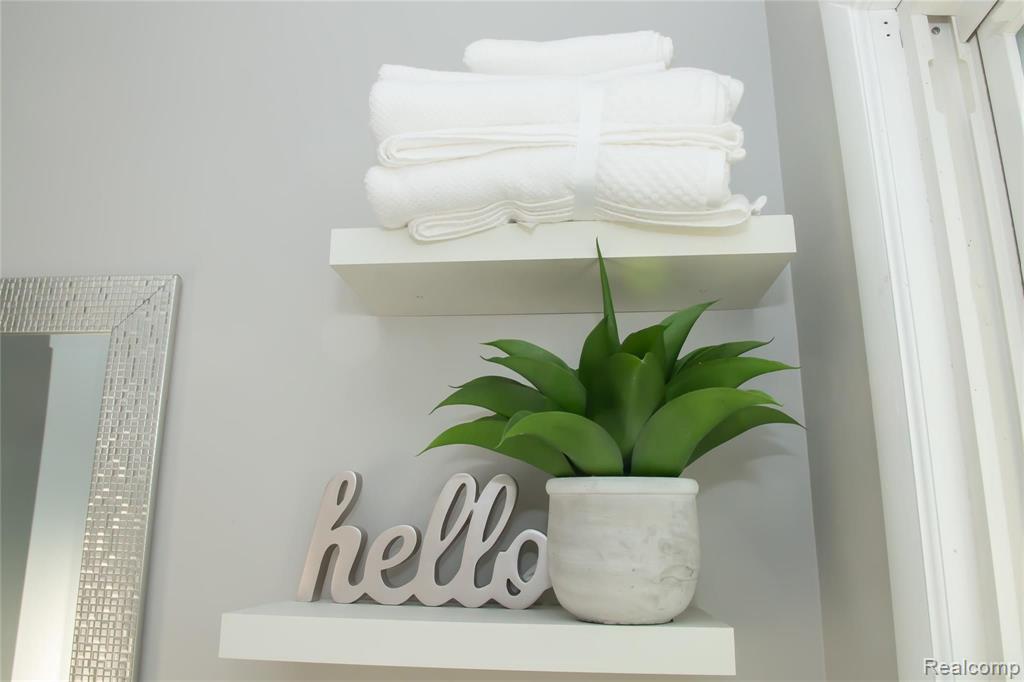 14585 Ashton Road Detroit, MI 48223 - Photo 25 of 29 Gallery Image 25