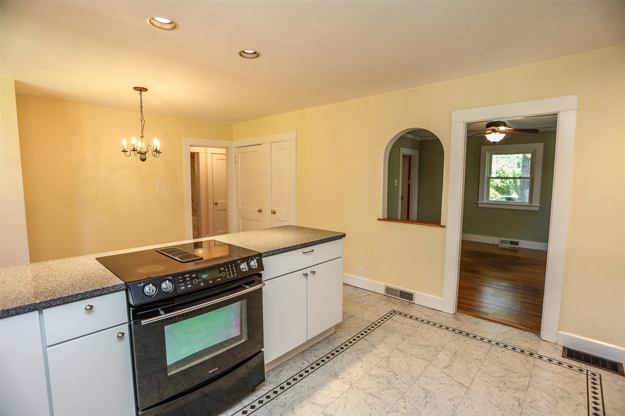 537 Upper Straw Road Hopkinton, NH 03229 - Photo 16 of 40 Gallery Image 16