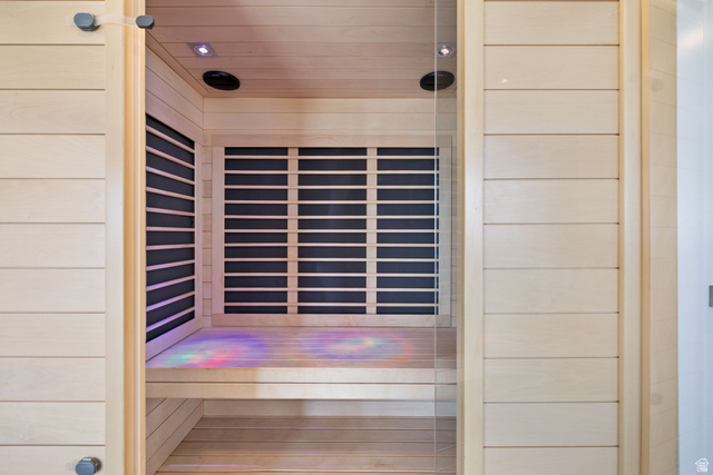 601 Mountain View Road, Unit 337 Lehi, UT 84048 - Photo 40 of 61 Sauna