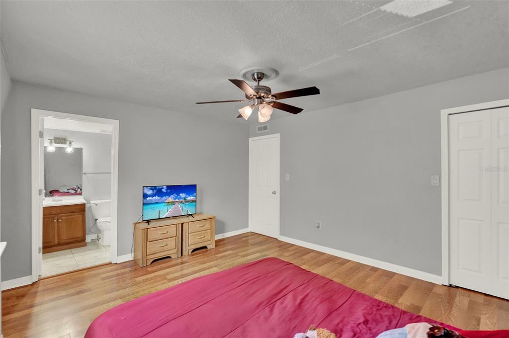 1940 Conway Road, Unit 8 Orlando, FL 32812 - Photo 12 of 28 Gallery Image 12