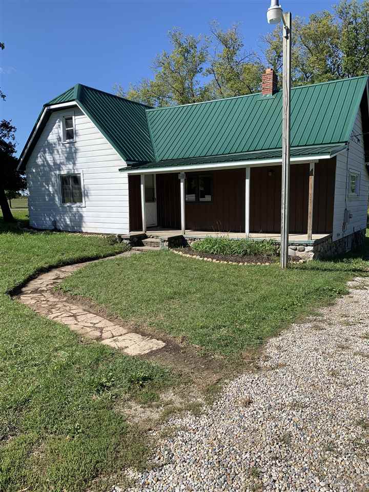 9013 North Vandecar Road Farwell, MI 48622 - Photo 1 of 18 1889935.JPG