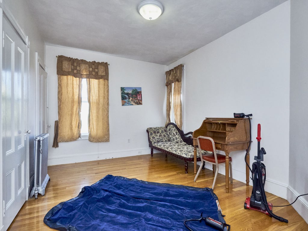 21 Perrin Street Boston, MA 02119 - Photo 11 of 20 Gallery Image 11
