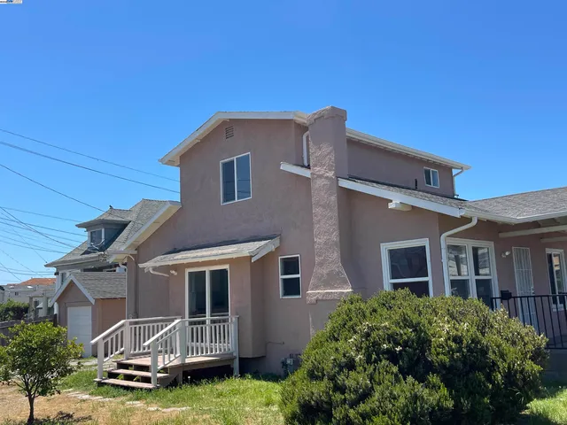 $599,950 | 5483 Wadean Place, Oakland, CA 94601