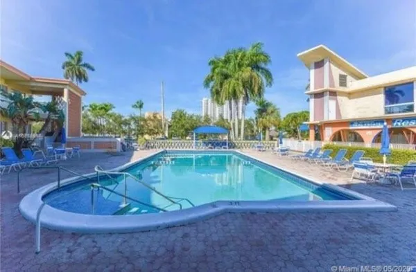 $1,400 | 26 Diplomat Parkway, Hallandale, FL 33009