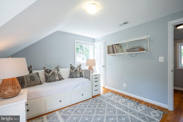 $950,000 | 401 Tennessee Avenue, Alexandria, VA 22305