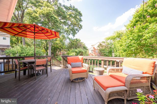 $950,000 | 401 Tennessee Avenue, Alexandria, VA 22305