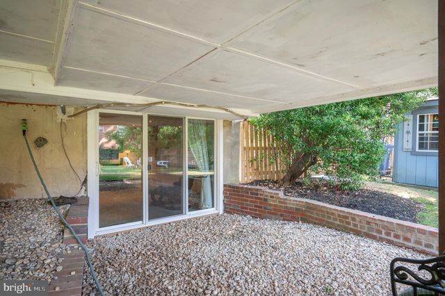 $950,000 | 401 Tennessee Avenue, Alexandria, VA 22305