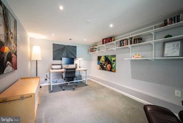 $950,000 | 401 Tennessee Avenue, Alexandria, VA 22305