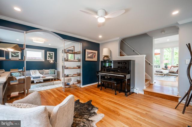 $950,000 | 401 Tennessee Avenue, Alexandria, VA 22305