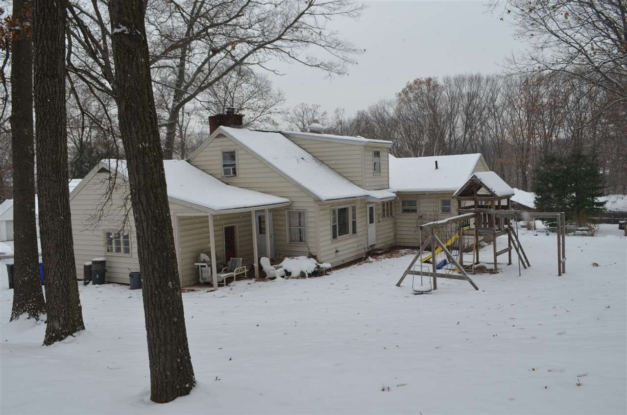95 Skyview Road Manchester, NH 03104 - Photo 3 of 32