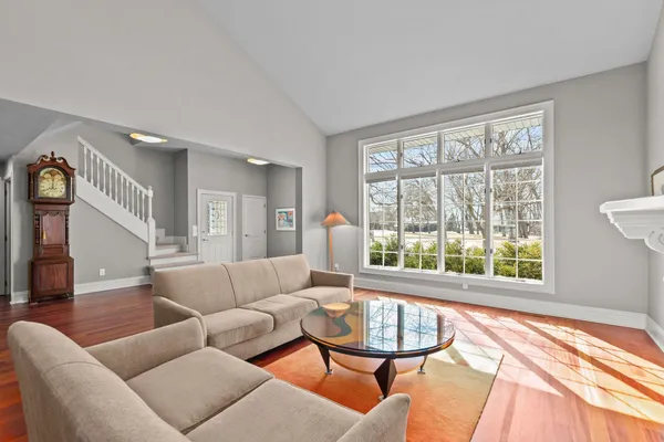 $479,900 | 2134 Sunrise Drive, Appleton, WI 54914