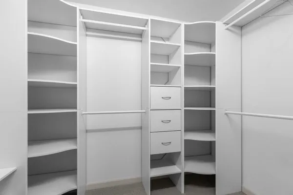 $479,900 | 2134 Sunrise Drive, Appleton, WI 54914