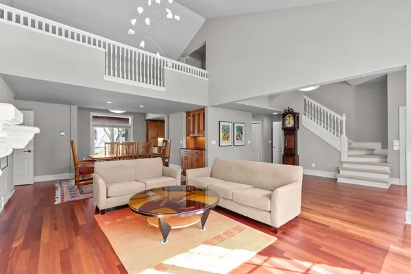 $479,900 | 2134 Sunrise Drive, Appleton, WI 54914