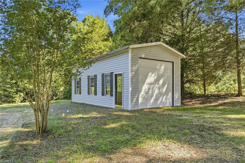 1524 Williams Road Lewisville, NC 27023 - Photo 5 of 47