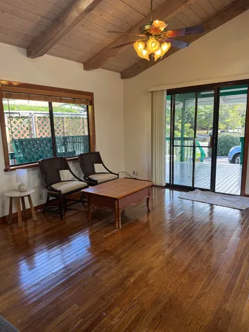 $3,500 | 3655 Brewer Road, Makawao, HI 96768