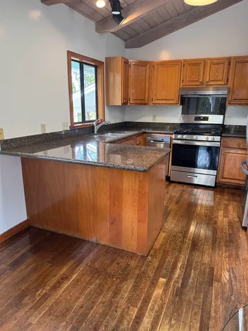 $3,500 | 3655 Brewer Road, Makawao, HI 96768