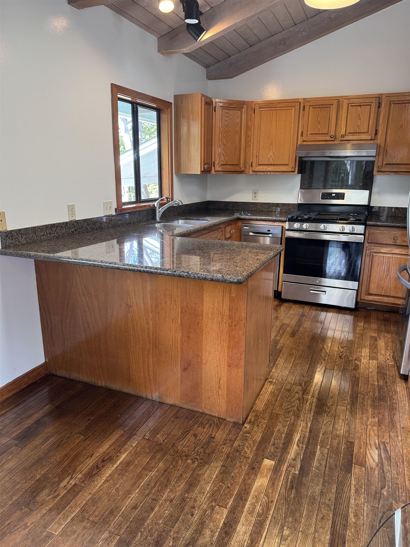 3655 Brewer Road Makawao, HI 96768 - Photo 9 of 23